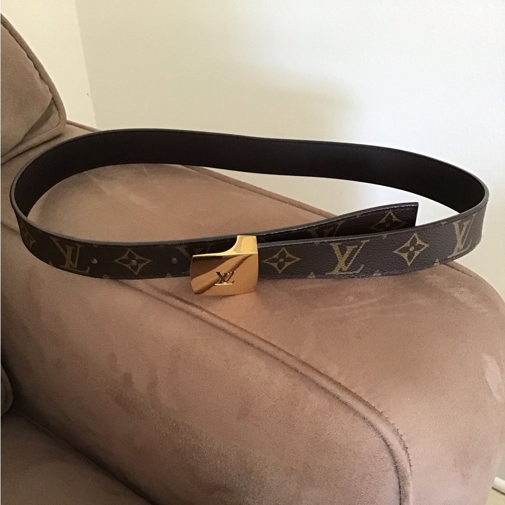 AUTHENTIC  LOUIS VUITTON Monogram Brown Gold Buckle Belt 80/32 GREAT Condition